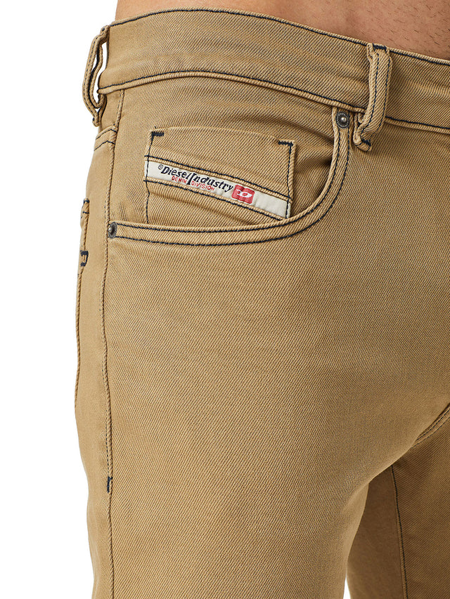 Diesel - Slim Fit Jeans - D-Strukt 09C83