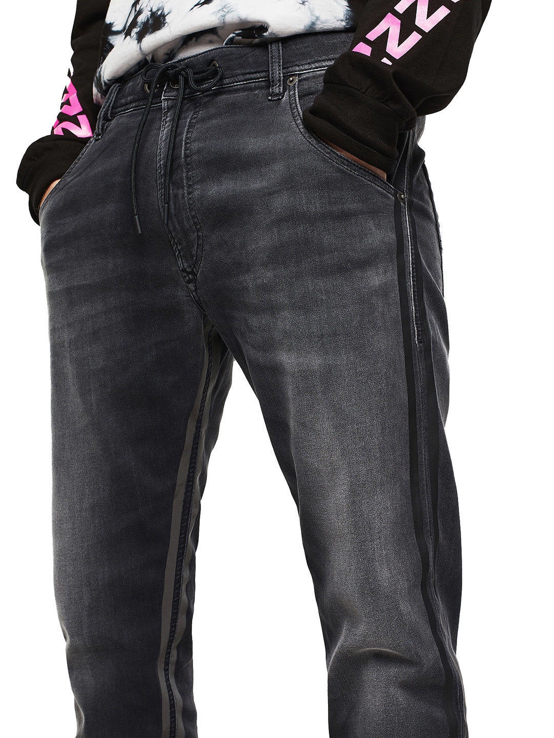 Diesel - Tapered Fit JoggJeans - Krooley 0094Q
