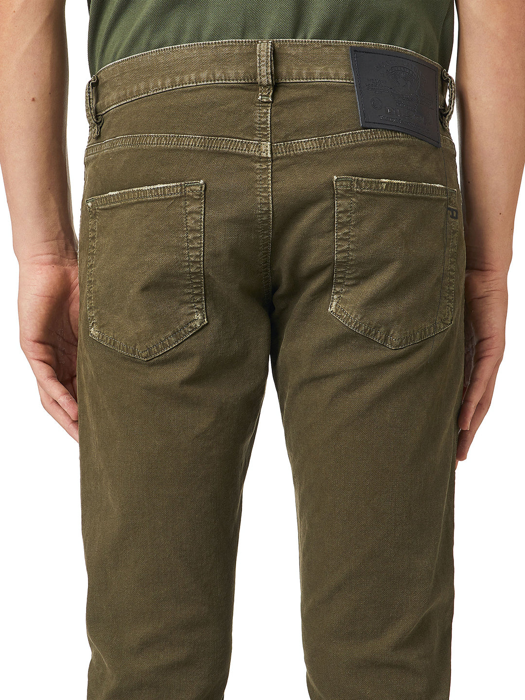 Diesel - Slim Fit JoggJeans - D-Strukt 069WD 5AF