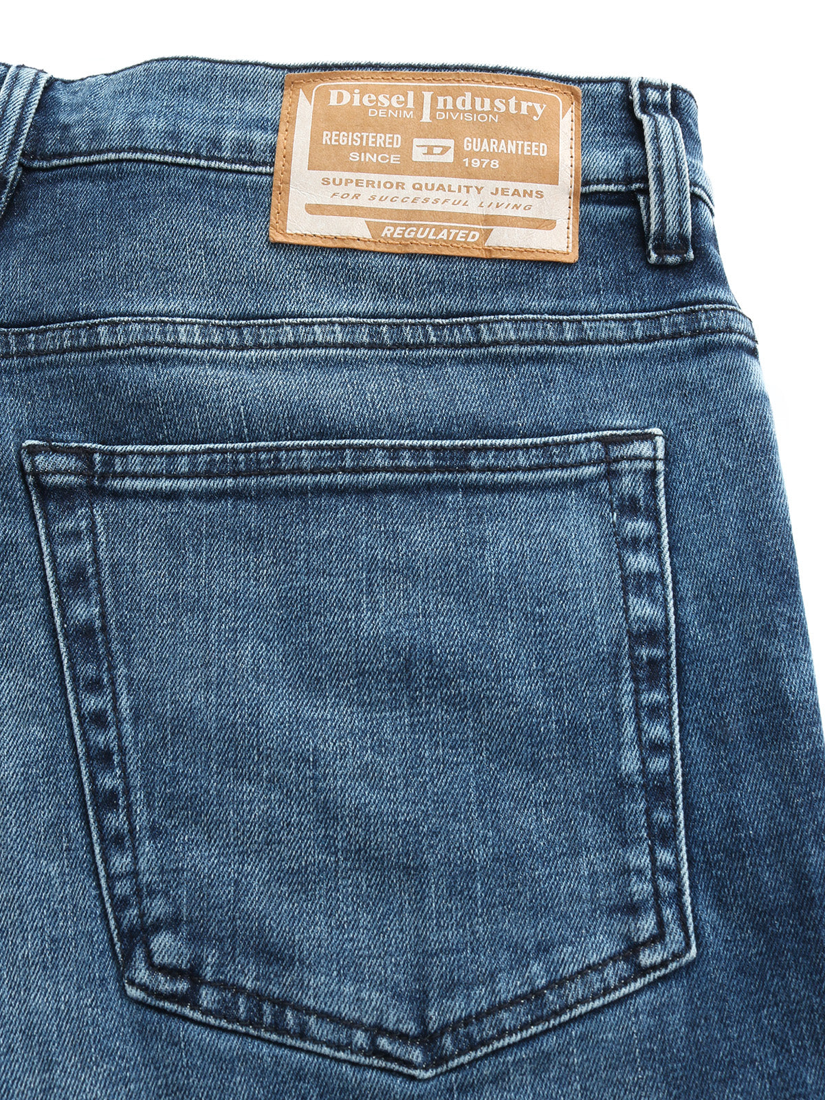Diesel - Tapered Fit Jeans - 2005 D-Fining R09IM