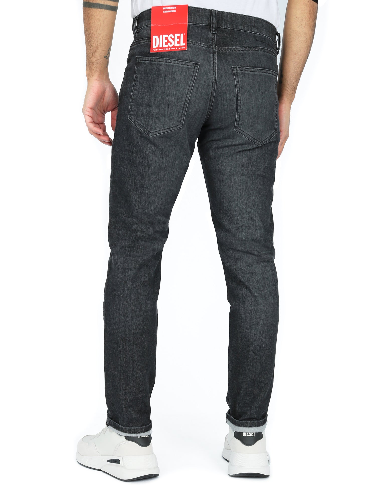 Diesel - Slim Fit JoggJeans - D-Strukt 09D08