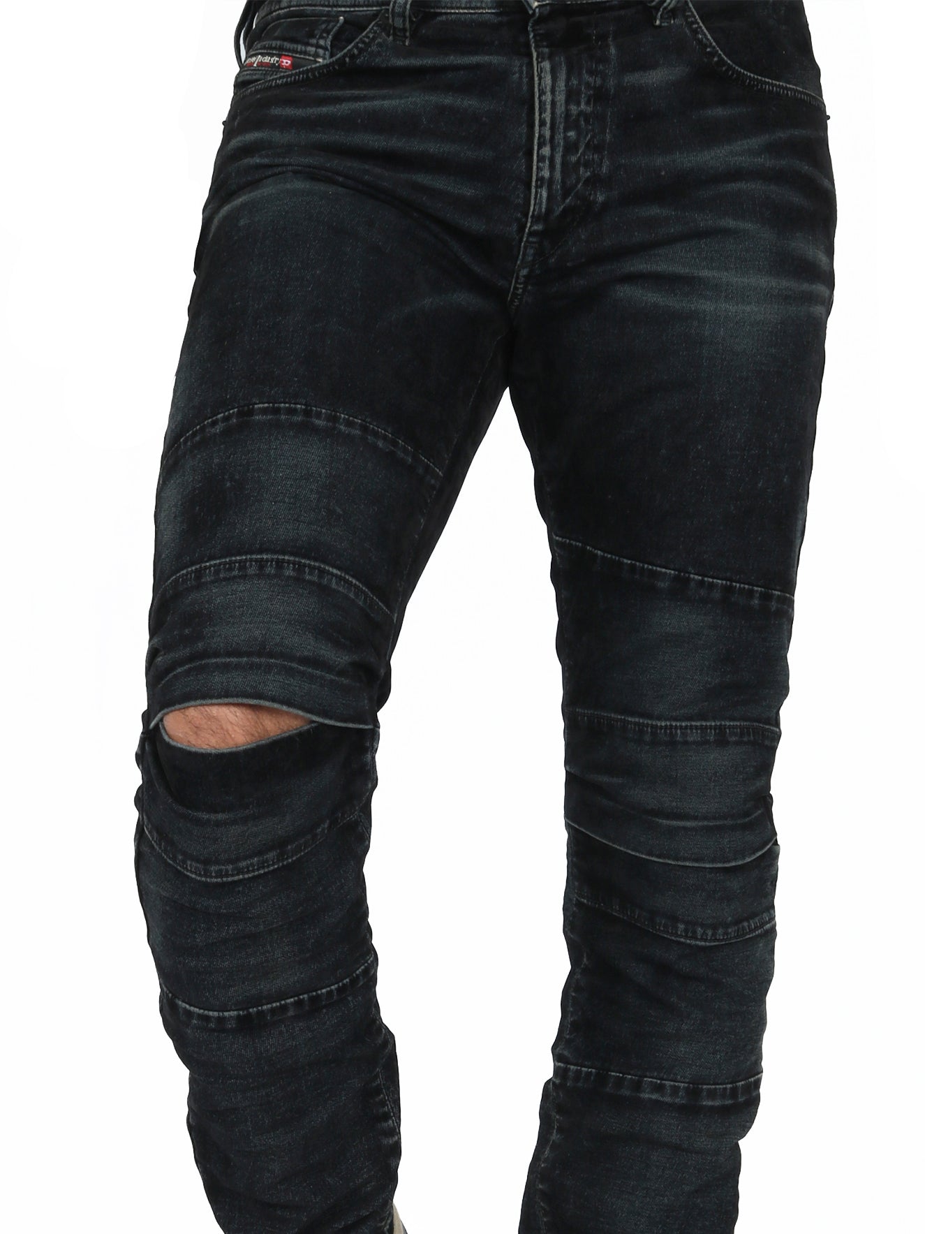 Diesel - Slim Fit JoggJeans - D-Strukt 069TG