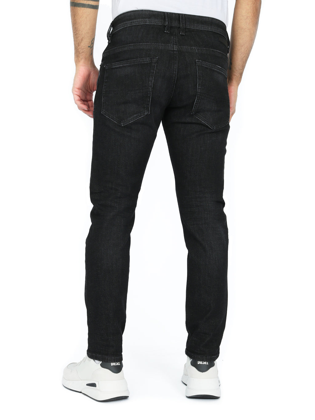 Diesel - Slim Fit JoggJeans - Thommer 0077U