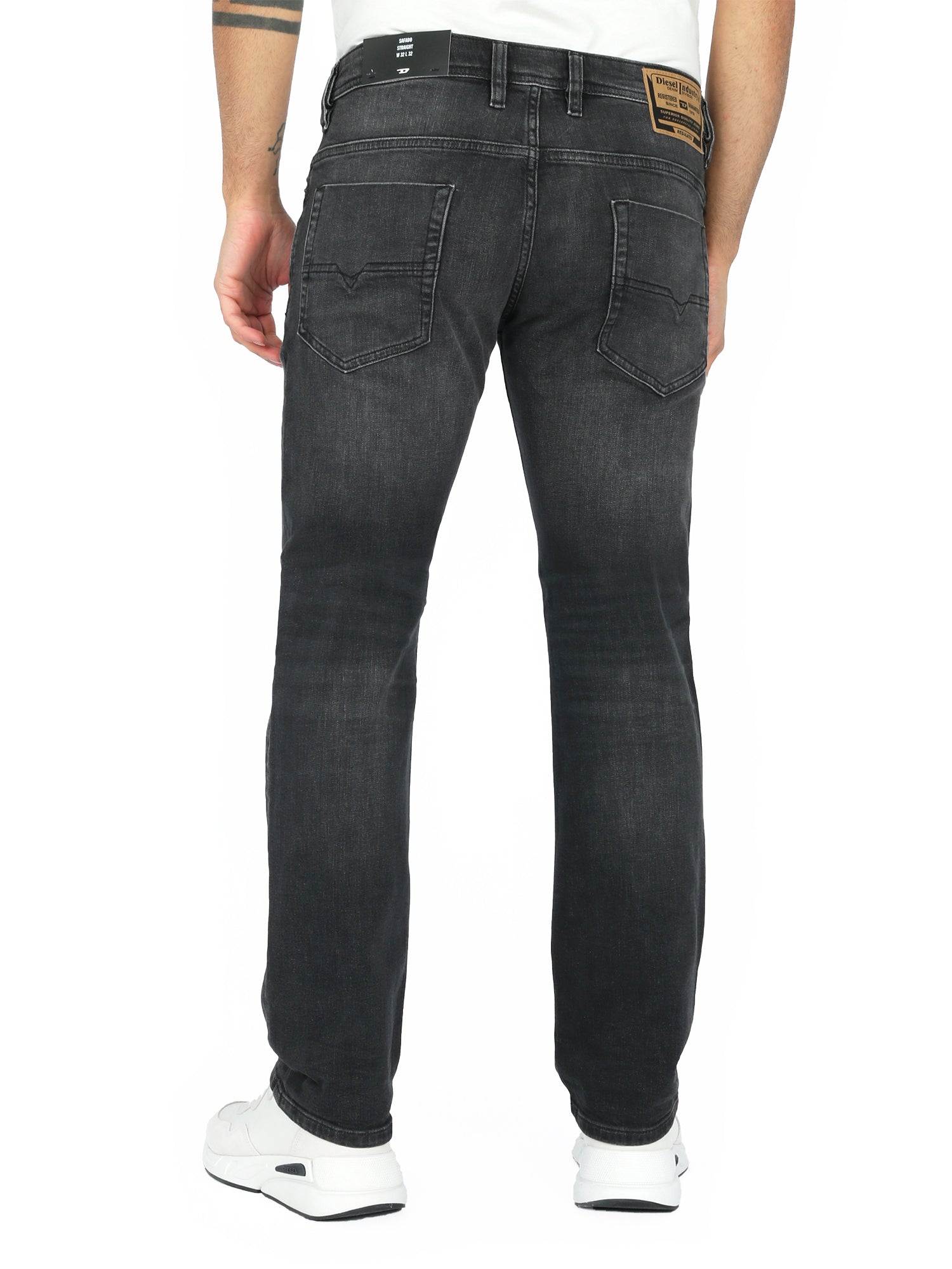 Diesel - Straight Fit Jeans - SAFADO-X RB063