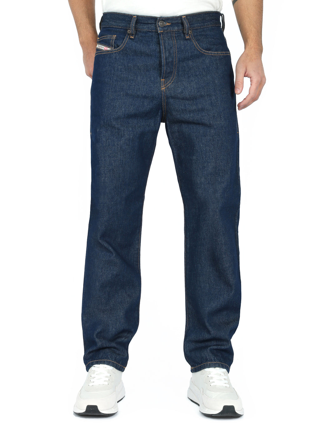 Diesel - Straight Fit Jeans - 2020 D-Viker Z9B85