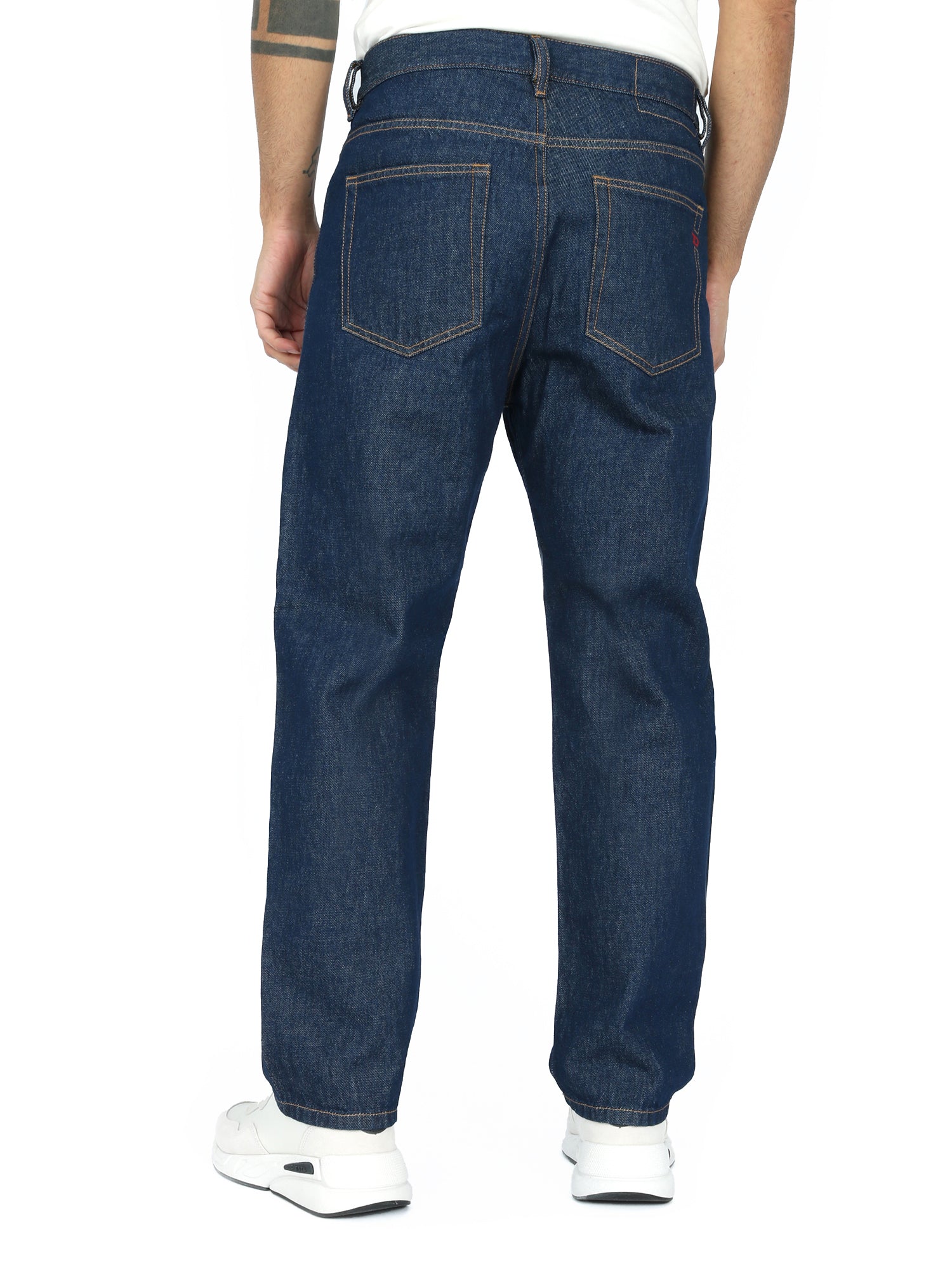Diesel - Straight Fit Jeans - 2020 D-Viker Z9B85