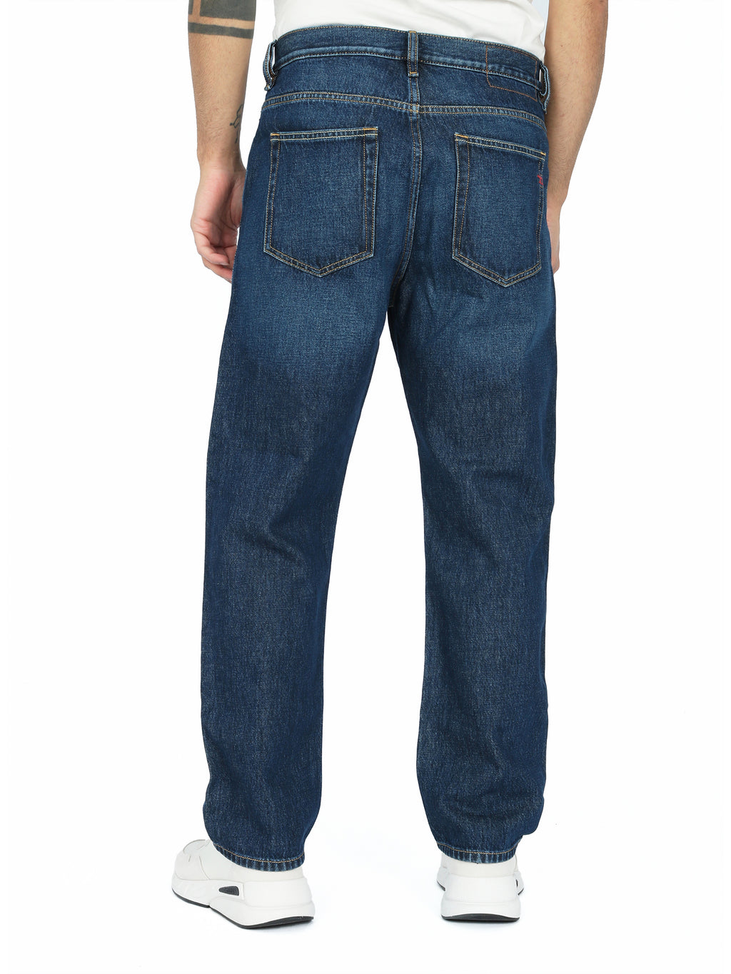 Diesel - Straight Fit Jeans - 2020 D-Viker 09C03