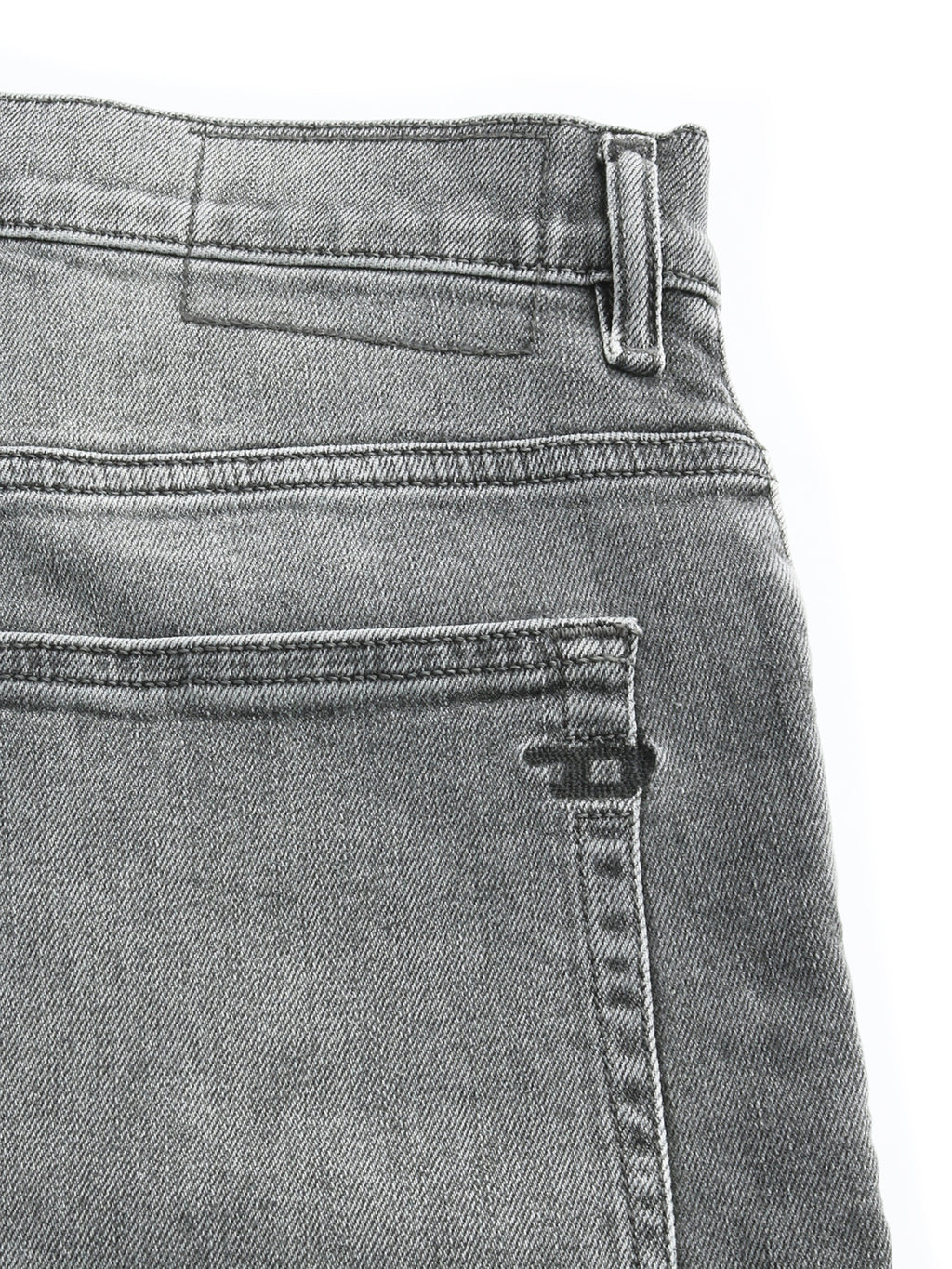 Diesel - Tapered Fit Jeans - 2005 D-Fining 09D50