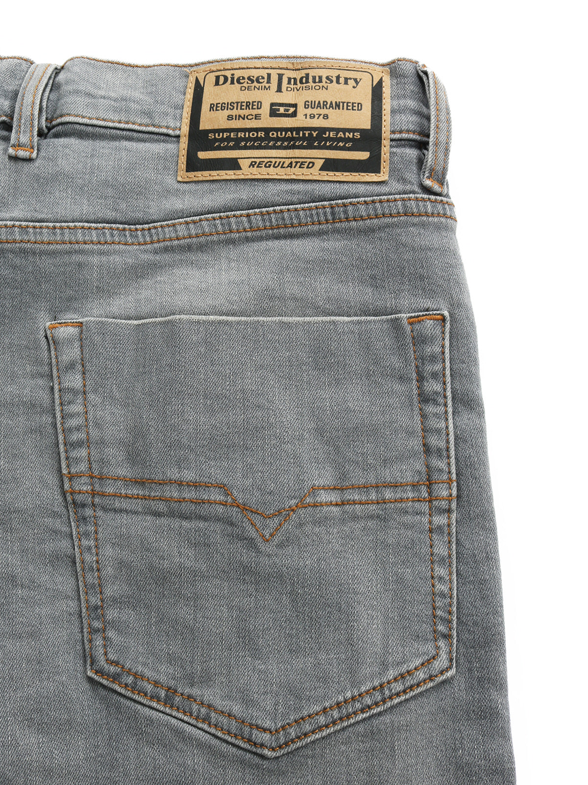 Diesel - Slim Fit Jeans - Tepphar-X RB061