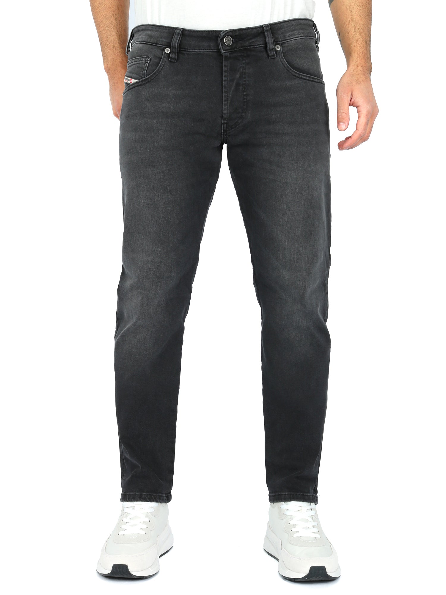 Diesel - Tapered Fit Jeans - D-Yennox 0IHAV