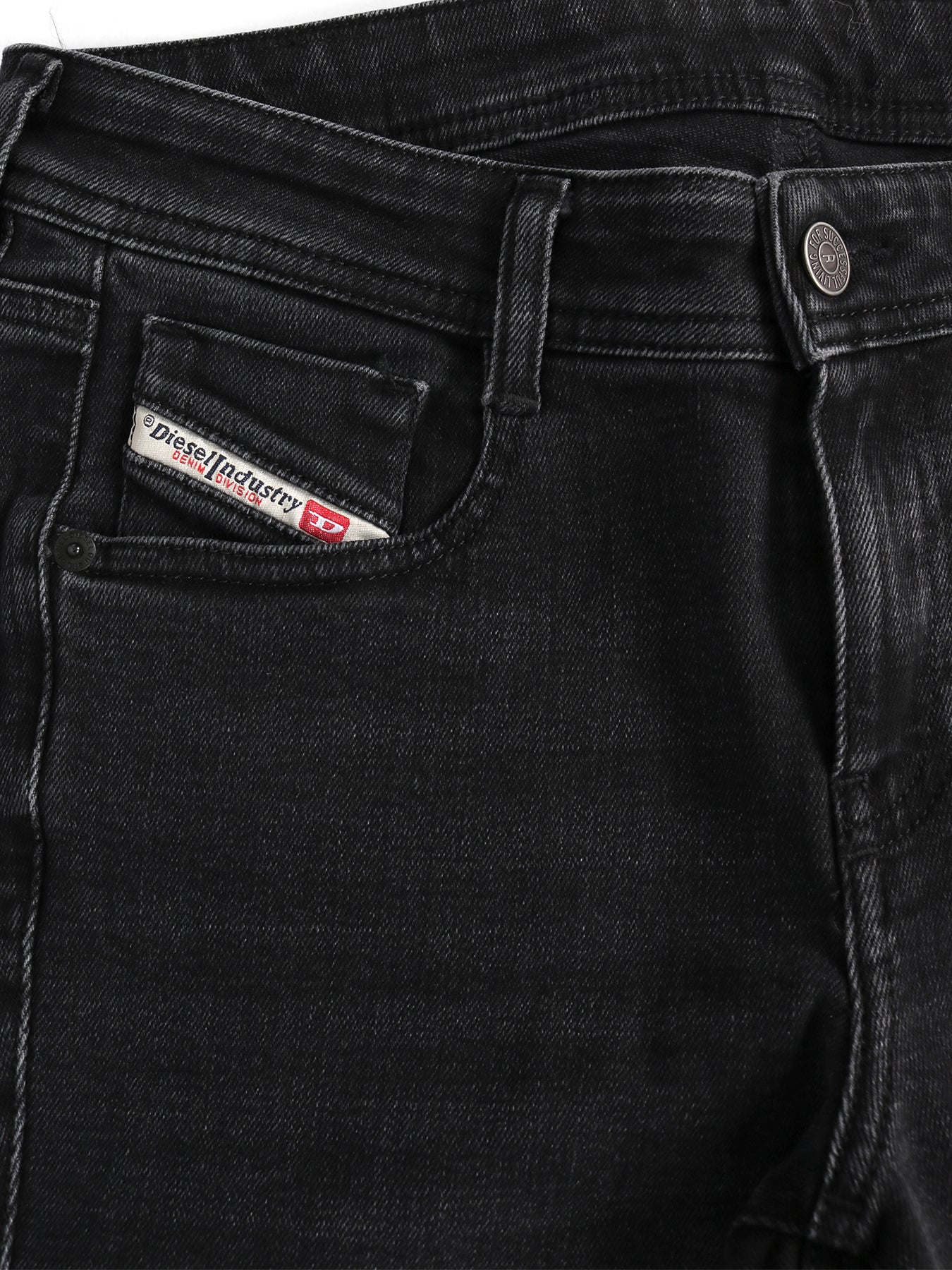 Diesel - Bootcut Fit Jeans - 1969 D-EBBEY R9G61
