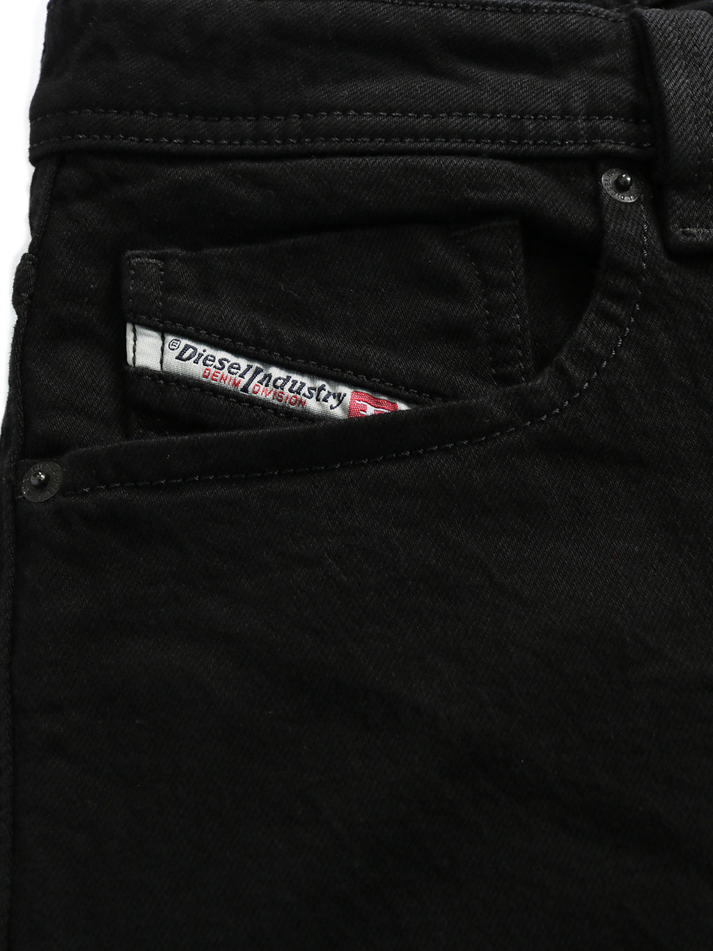 Diesel - Straight Fit Jeans - Larkee-X R07R3