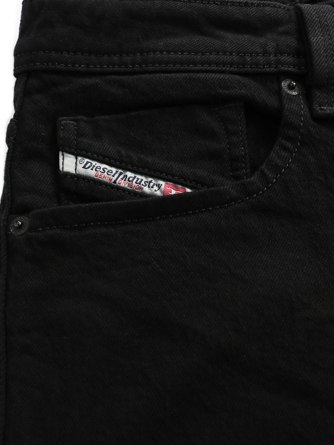 Diesel - Straight Fit Jeans - Larkee-X R07R3