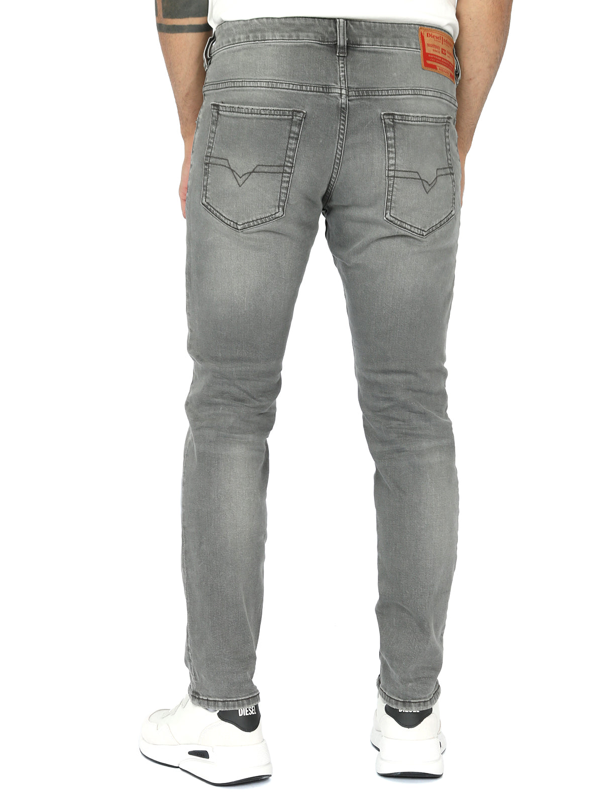 Diesel - Tapered Fit Jeans - D-Yennox 0CKAE