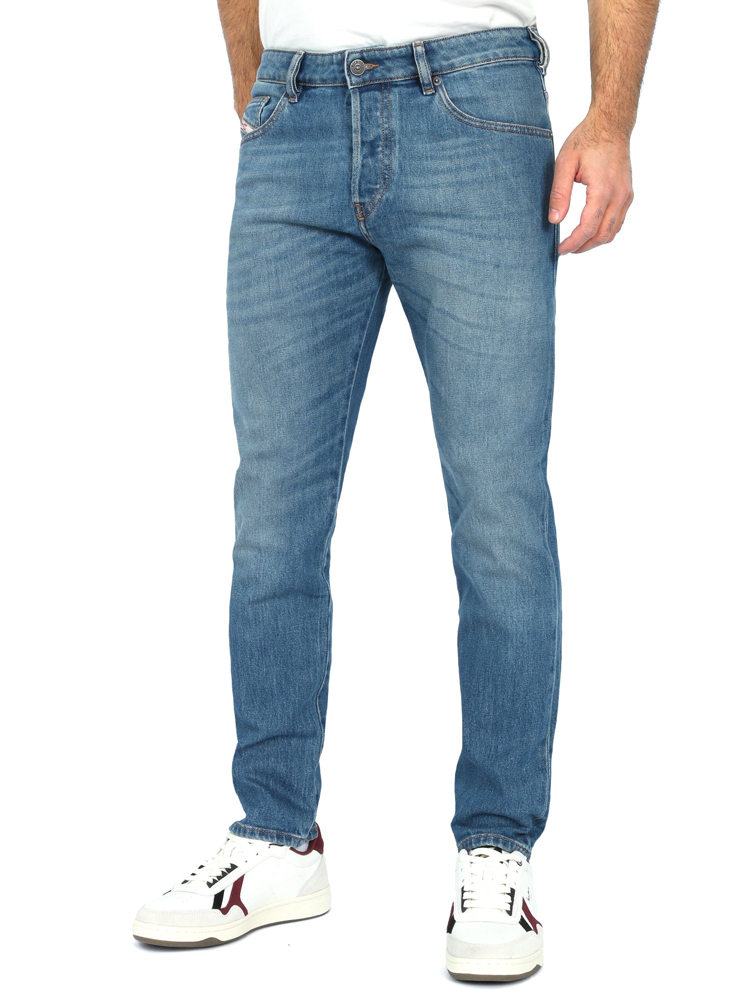 Diesel - Tapered Fit Jeans - D-Yennox 09G83
