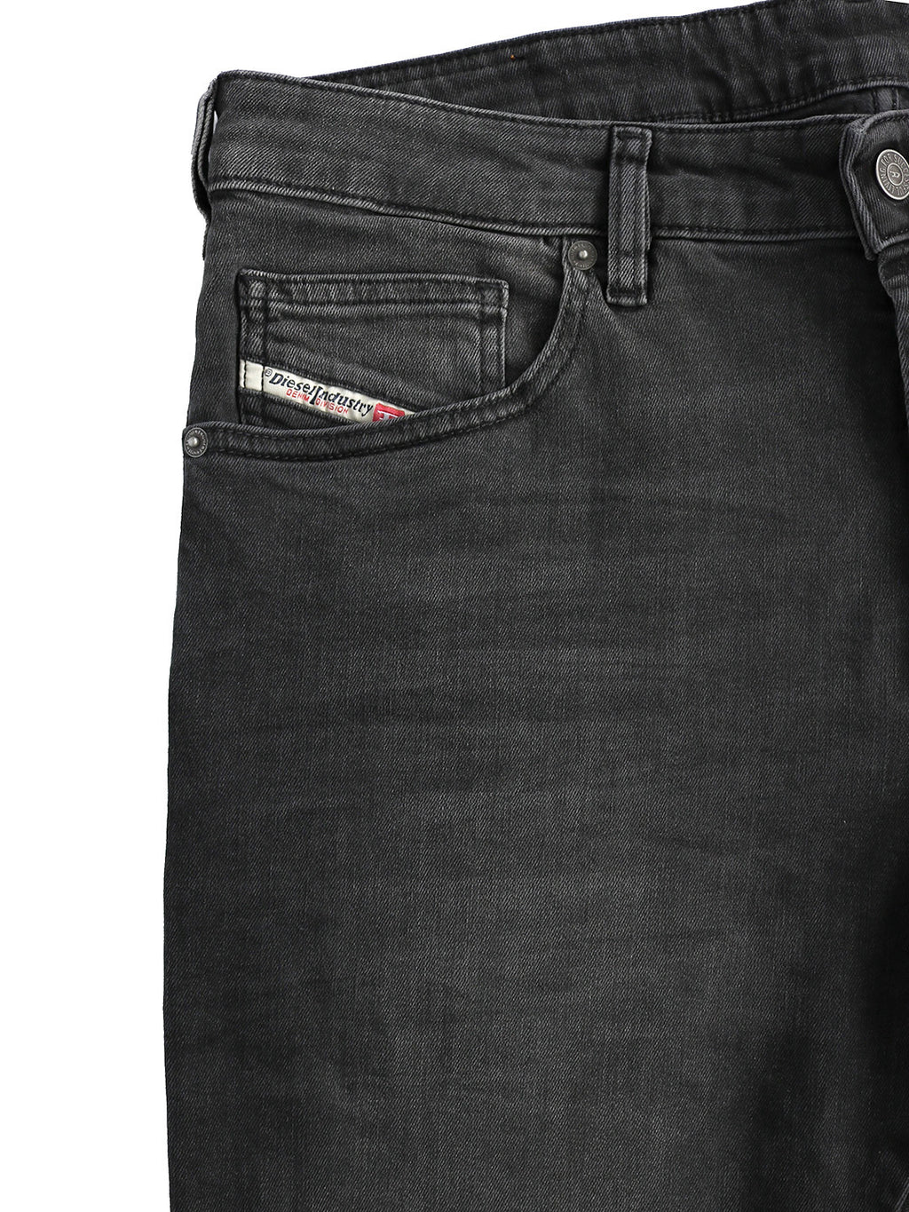 Diesel - Tapered Fit Jeans - D-Yennox 0IHAV