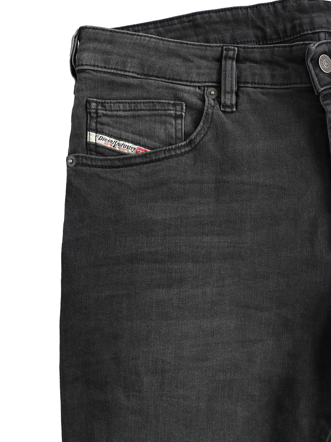 Diesel - Tapered Fit Jeans - D-Yennox 0IHAV