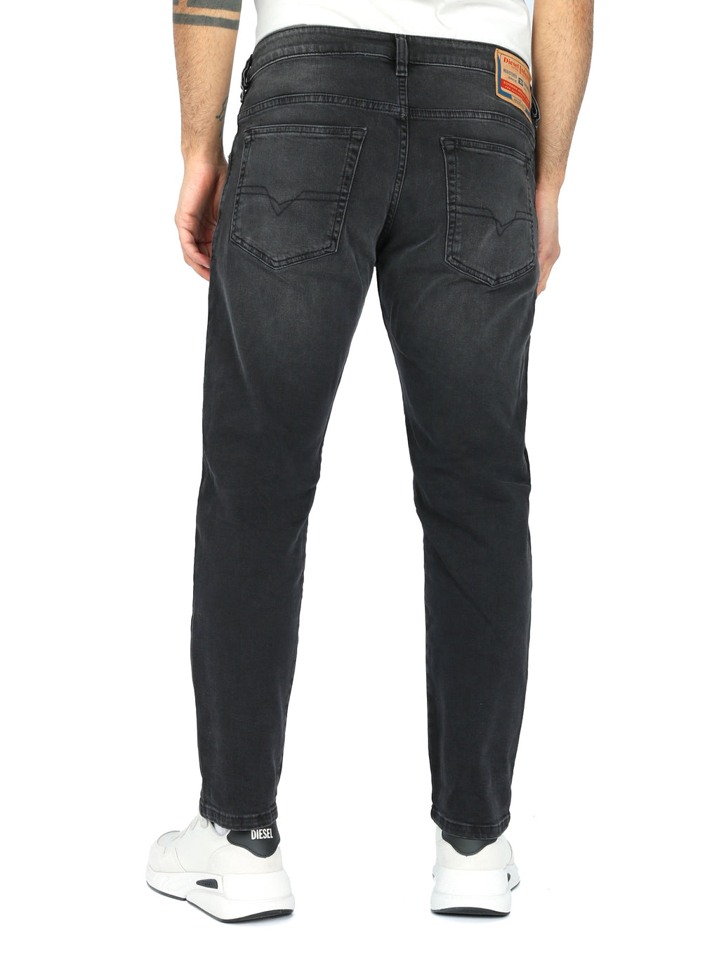 Diesel - Tapered Fit Jeans - D-Yennox 0IHAV