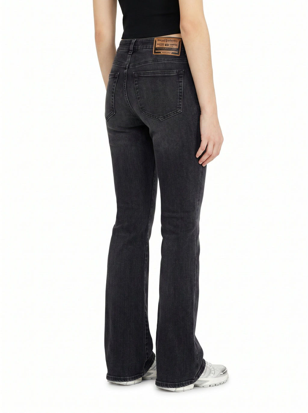 Diesel - Bootcut Fit Jeans - 1969 D-EBBEY R9G61