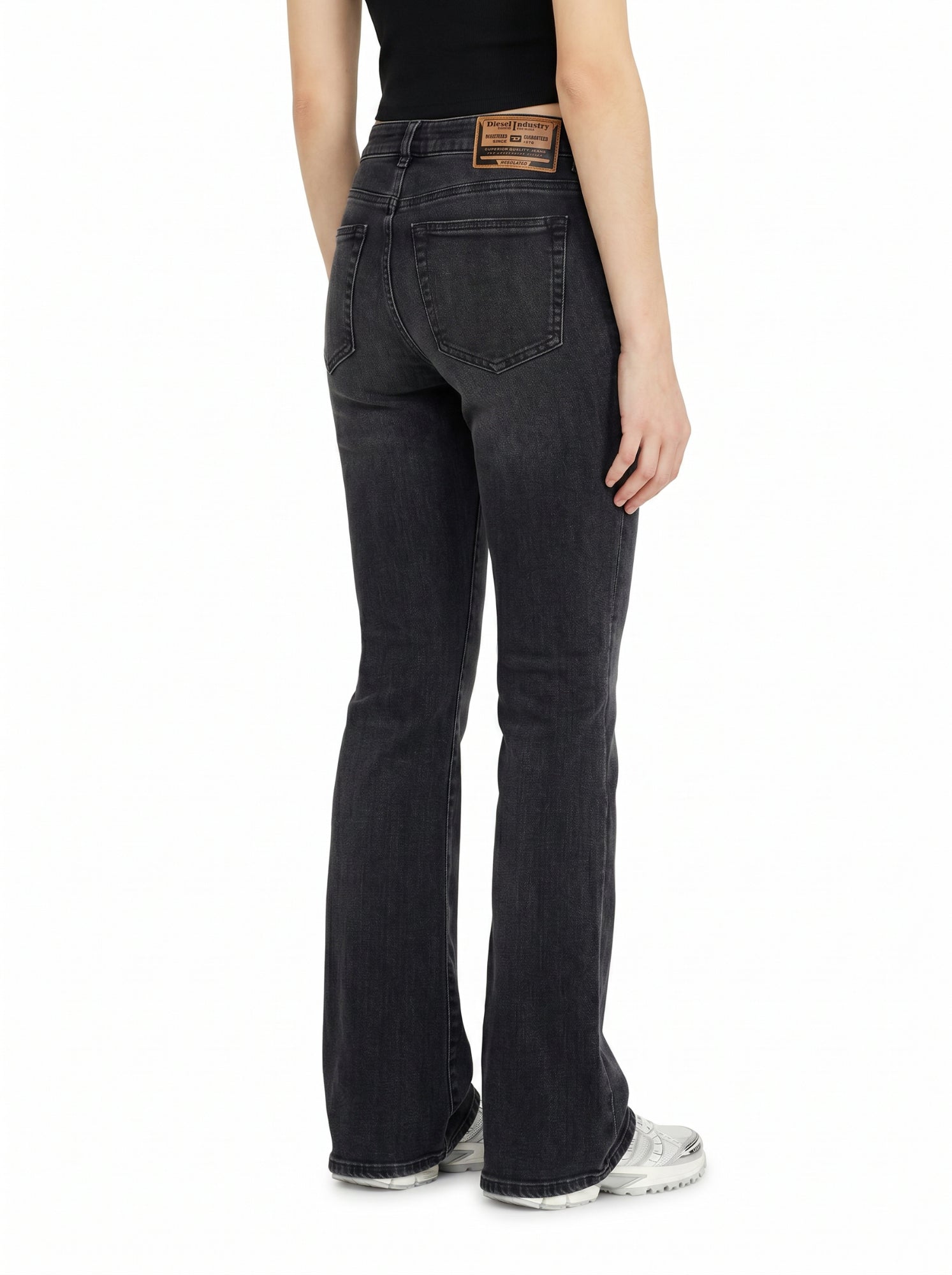 Diesel - Bootcut Fit Jeans - 1969 D-EBBEY R9G61