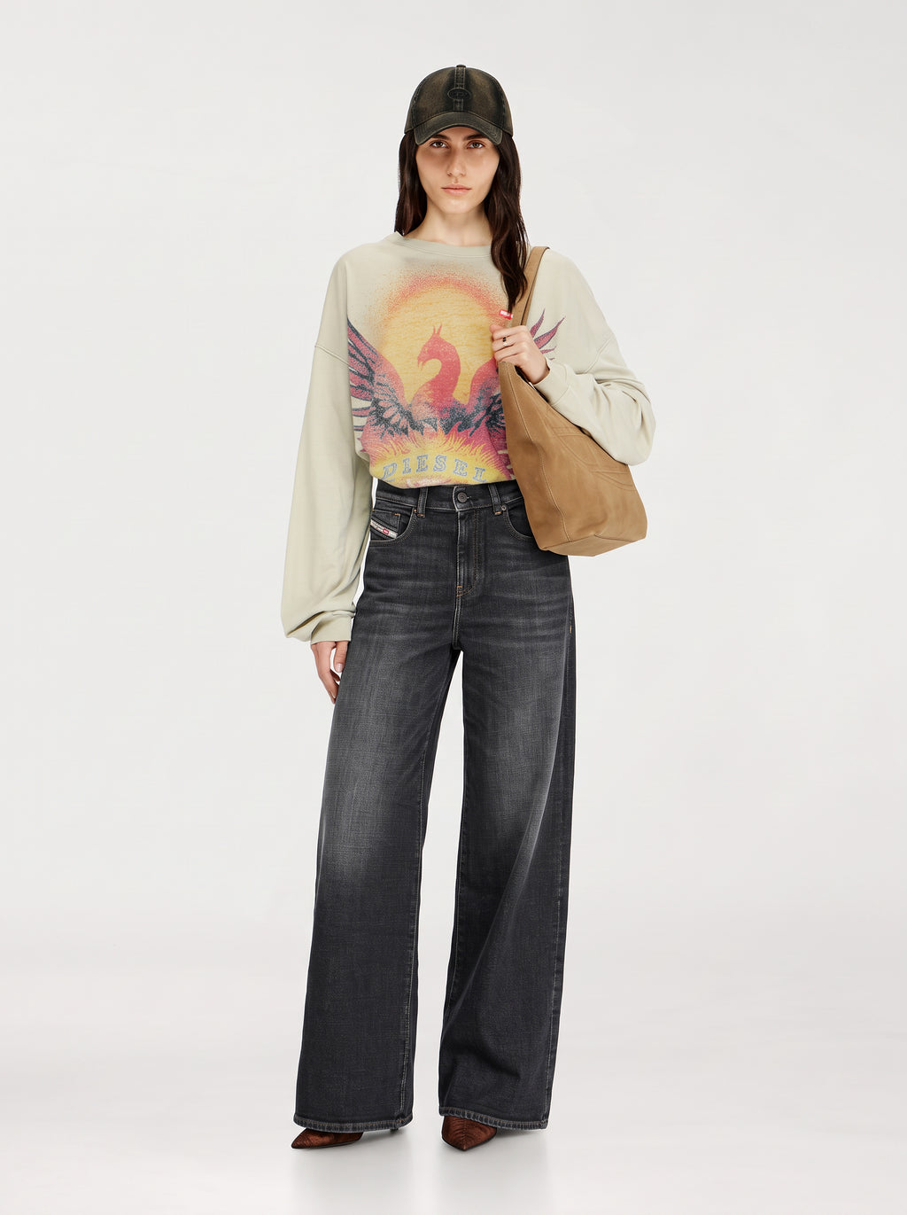 Diesel - Flared Fit Jeans - 1978 D-AKEMI