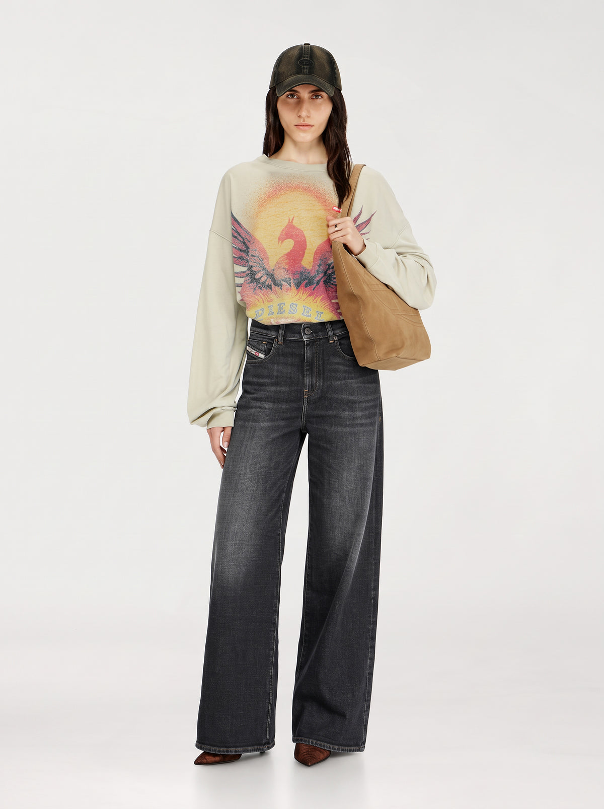 Diesel - Flared Fit Jeans - 1978 D-AKEMI