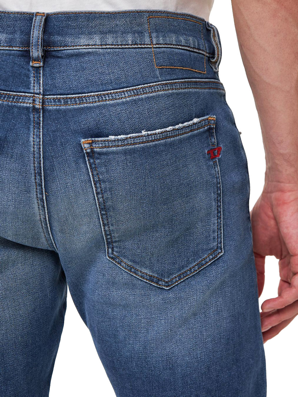 Diesel - Slim Fit JoggJeans - D-Strukt 068CX